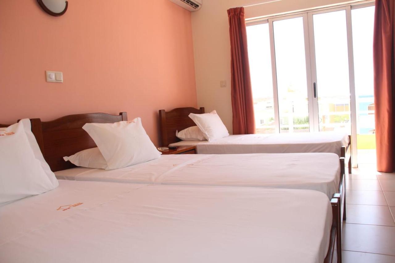 Restaurante Residencial Nova Cidade Porto Novo Eksteriør bilde