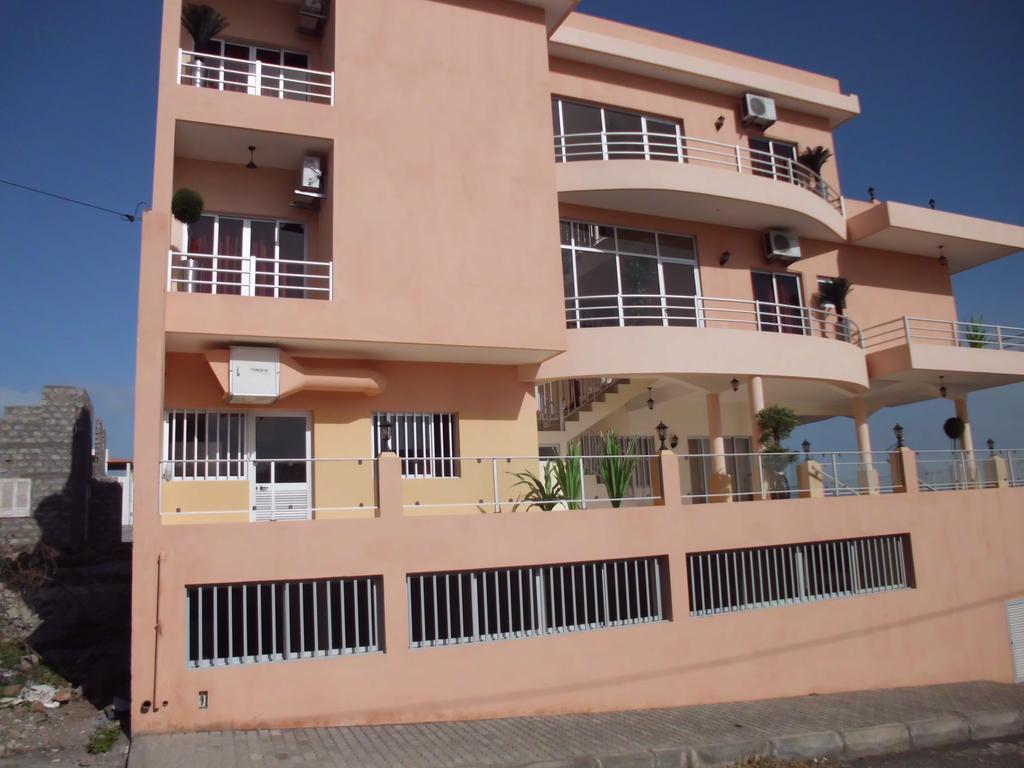 Restaurante Residencial Nova Cidade Porto Novo Eksteriør bilde