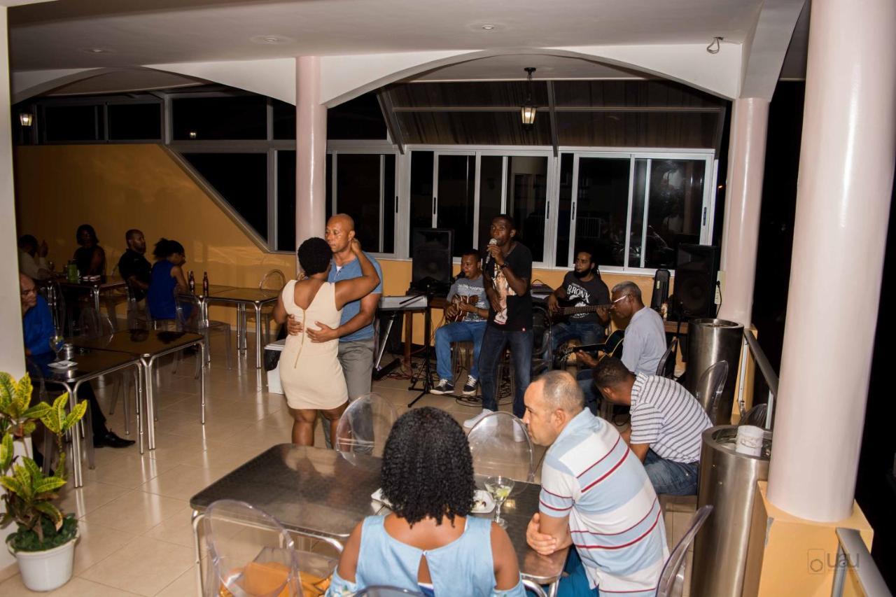 Restaurante Residencial Nova Cidade Porto Novo Eksteriør bilde